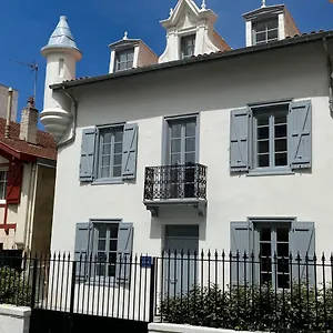 Gasthof Les Tourelles, Biarritz